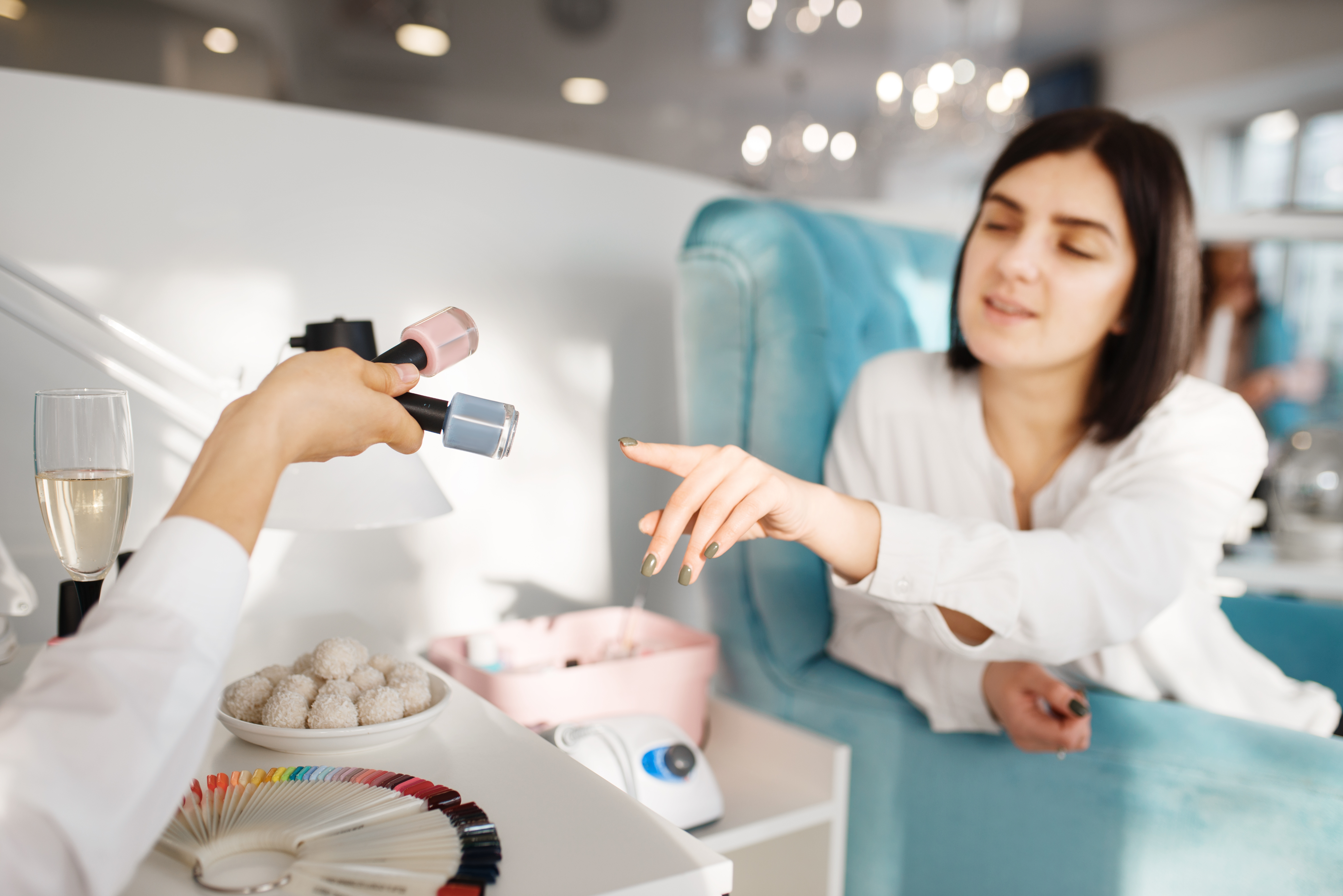 Mpos - Professional hair salon interior with stylist stations equipped with our management software.